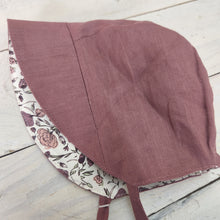 Load image into Gallery viewer, Linen Reversible Bonnets