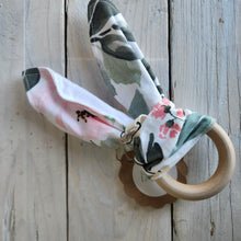 Load image into Gallery viewer, Teething Ring