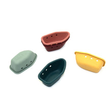 Load image into Gallery viewer, Noüka Stacking Boat Bath Toys