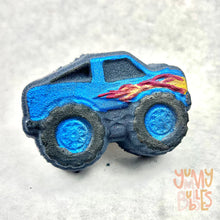 Load image into Gallery viewer, Bath Bombs (by Yummy Bubbles)