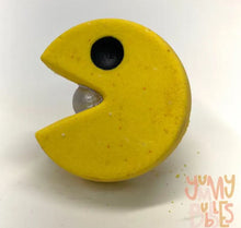 Load image into Gallery viewer, Bath Bombs (by Yummy Bubbles)