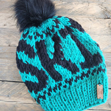 Load image into Gallery viewer, Piggy Knitty Child (3+yrs) Toque
