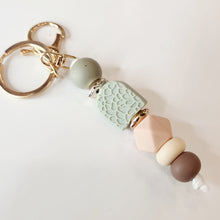 Load image into Gallery viewer, Silicone Bead Keychains
