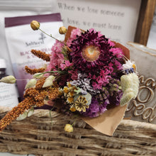 Load image into Gallery viewer, Dried Floral Bouquets
