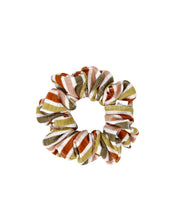 Load image into Gallery viewer, Ellea Scrunchies (Petite)
