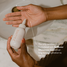 Load image into Gallery viewer, Moisturizing Antibacterial Hand Gel Bottle
