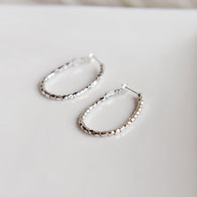 Load image into Gallery viewer, Earrings by 'Oh So Lovely'
