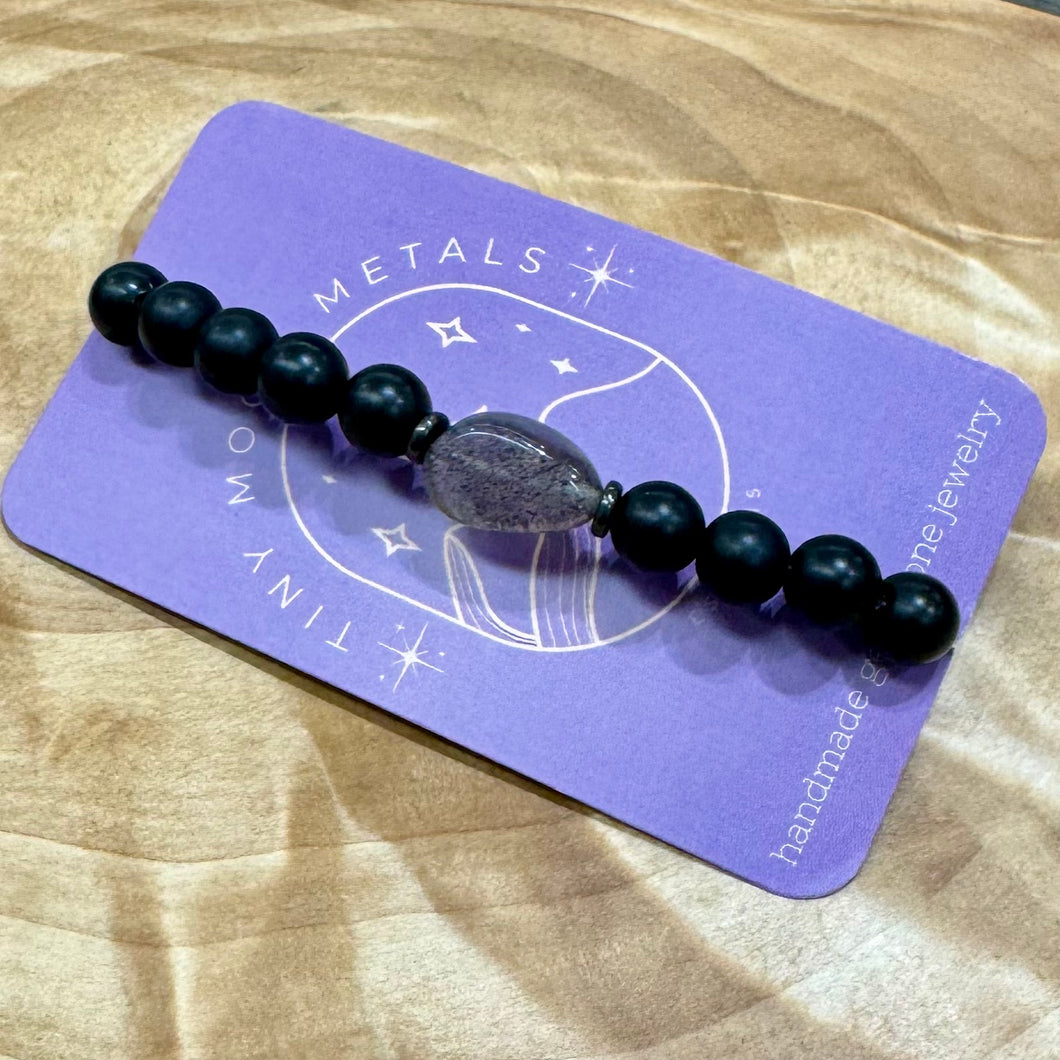 Gemstone Bracelet (Tiny Moon) (8mm)