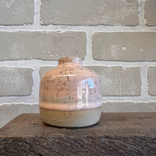 Load image into Gallery viewer, Mom Vases
