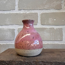 Load image into Gallery viewer, Mom Vases
