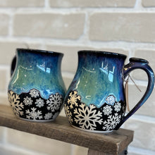 Load image into Gallery viewer, Pottery Mugs by Sm:le
