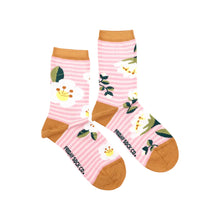 Load image into Gallery viewer, Women&#39;s Mismatched Crew Socks (more)
