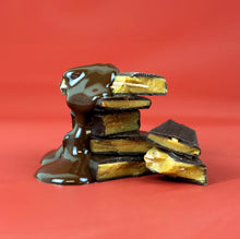 Load image into Gallery viewer, Almond Toffee
