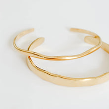 Load image into Gallery viewer, Saltair Bangles
