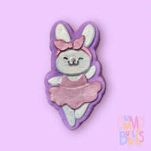 Load image into Gallery viewer, Bath Bombs (by Yummy Bubbles)
