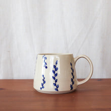 Load image into Gallery viewer, Breezy Ballantyne Pottery
