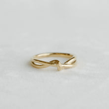 Load image into Gallery viewer, Everly Knot Band
