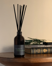 Load image into Gallery viewer, James Street Co. Reed Diffusers
