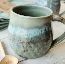 Load image into Gallery viewer, Pistachio Carved Mugs (Kiwi Pottery)
