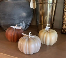 Load image into Gallery viewer, Hand Poured Autumn Candles
