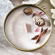 Load image into Gallery viewer, 'Heart of Gold Apothecary' Candles
