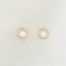 Load image into Gallery viewer, Petite Gold Studs
