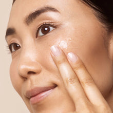 Load image into Gallery viewer, Vitamin C Facial Cleanser
