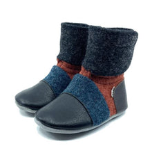 Load image into Gallery viewer, Nooks Wool Booties
