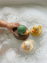 Load image into Gallery viewer, Itzy Ducky Family™ - Bath + Water Table Toys
