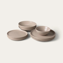 Load image into Gallery viewer, Fable Dinnerware
