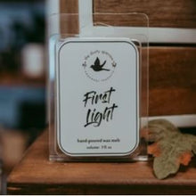 Load image into Gallery viewer, The Dusty Sparrow Wax Melts
