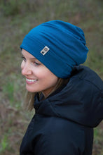 Load image into Gallery viewer, Monashee Twist ~ Multi Wear 5-in-1 Beanie
