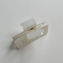 Load image into Gallery viewer, Kylie Summer Claw Clip (Large) (STORE)
