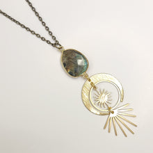 Load image into Gallery viewer, Maiden Perras Necklace (Assorted)
