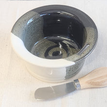 Load image into Gallery viewer, Forest Dusk Pottery (Kiwi Pottery)
