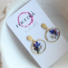 Load image into Gallery viewer, Meraki Crush Floral Dangles
