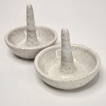 Load image into Gallery viewer, Pottery by Wildflower Colour &amp; Clay
