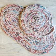 Load image into Gallery viewer, Fabric Trivet Set  (3-Piece )
