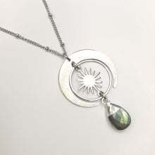 Load image into Gallery viewer, Maiden Perras Necklace (Assorted)
