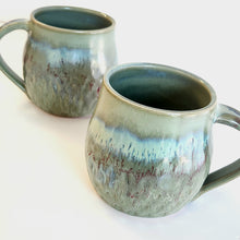 Load image into Gallery viewer, Pistachio Carved Mugs (Kiwi Pottery)

