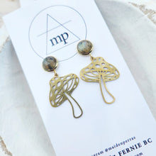 Load image into Gallery viewer, Maiden Perras Gemstone Dangles (Assorted Gold)
