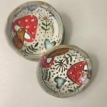 Load image into Gallery viewer, Gypsy Jane Pottery (Plates &amp; Bowls)

