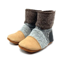 Load image into Gallery viewer, Nooks Wool Booties
