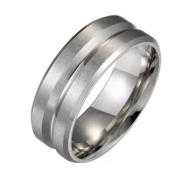 Ridged Silver Spinner Ring