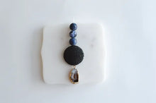 Load image into Gallery viewer, Drops of Gratitude Car Diffusers
