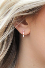 Load image into Gallery viewer, Tyra Earrings
