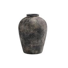 Load image into Gallery viewer, Black Terracotta Vase
