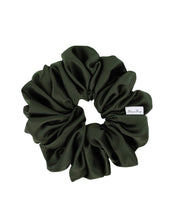 Load image into Gallery viewer, Ellea Scrunchie (XL / Extra Fluffy)
