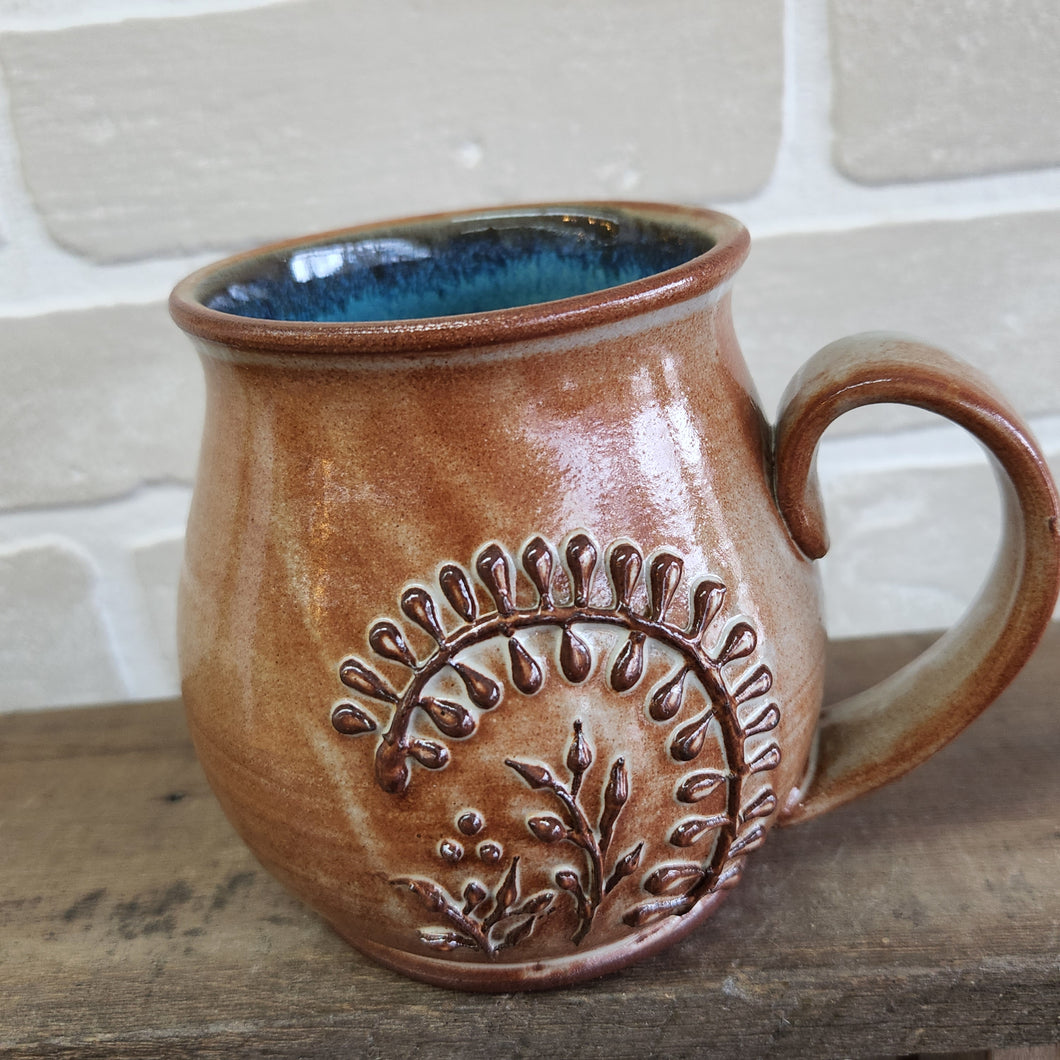 Belly Mugs With Piped Designs