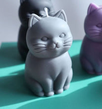 Load image into Gallery viewer, Cute Kitty Cat Candles
